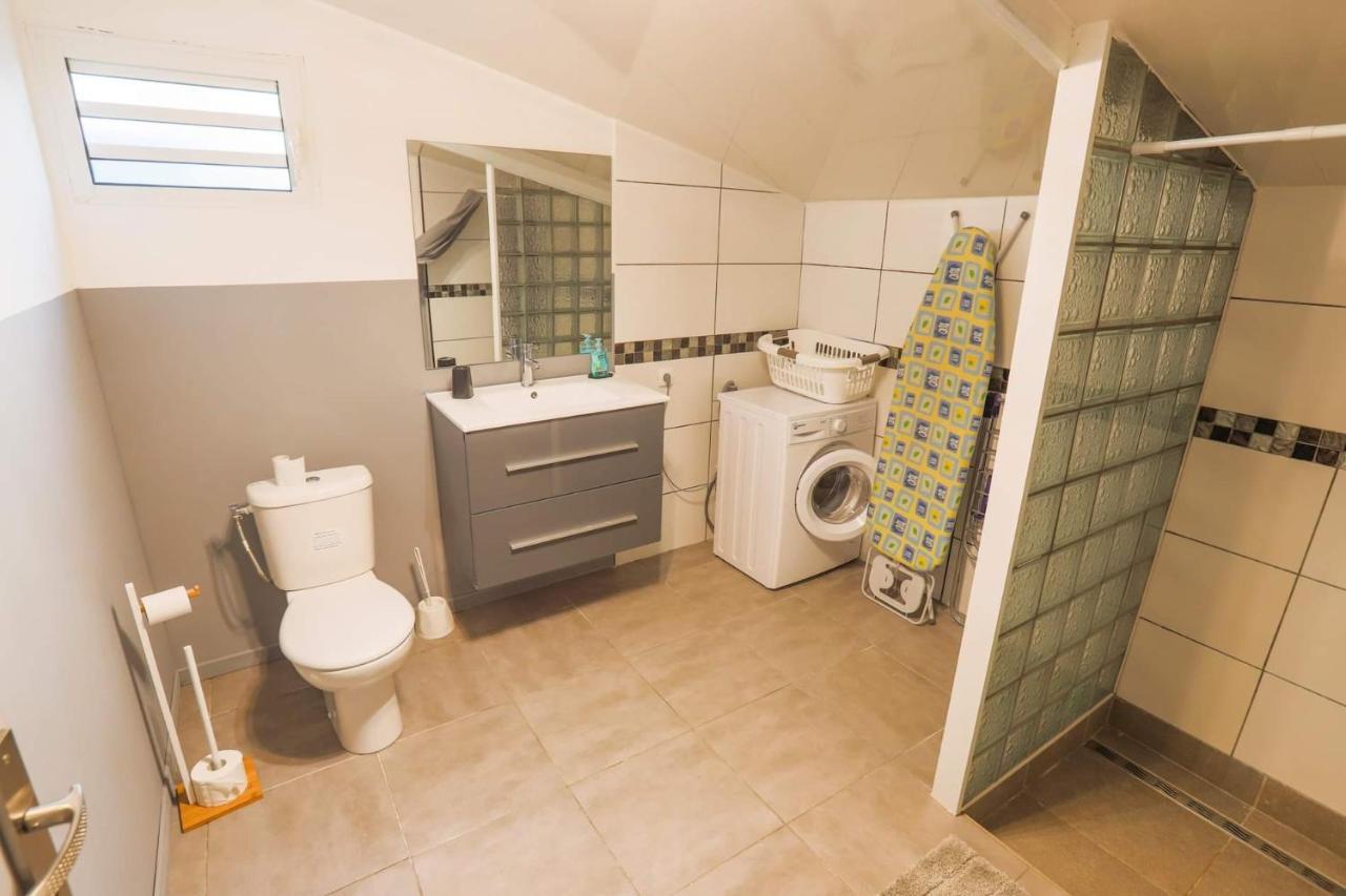 L'Avocat 1 Avec Piscine Chauffee Et Jacuzzi A Partager Villa Le Tampon Exterior photo